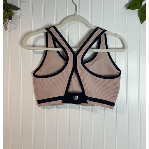 New Balance XL Space Pink Sports Bra With Back Straps & Ribbed Design - Picture 2 of 10